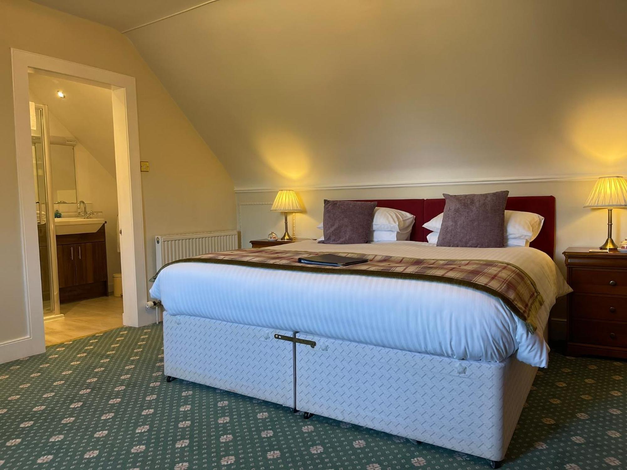 Ravenscourt House, Guest House Grantown-on-Spey Exteriör bild