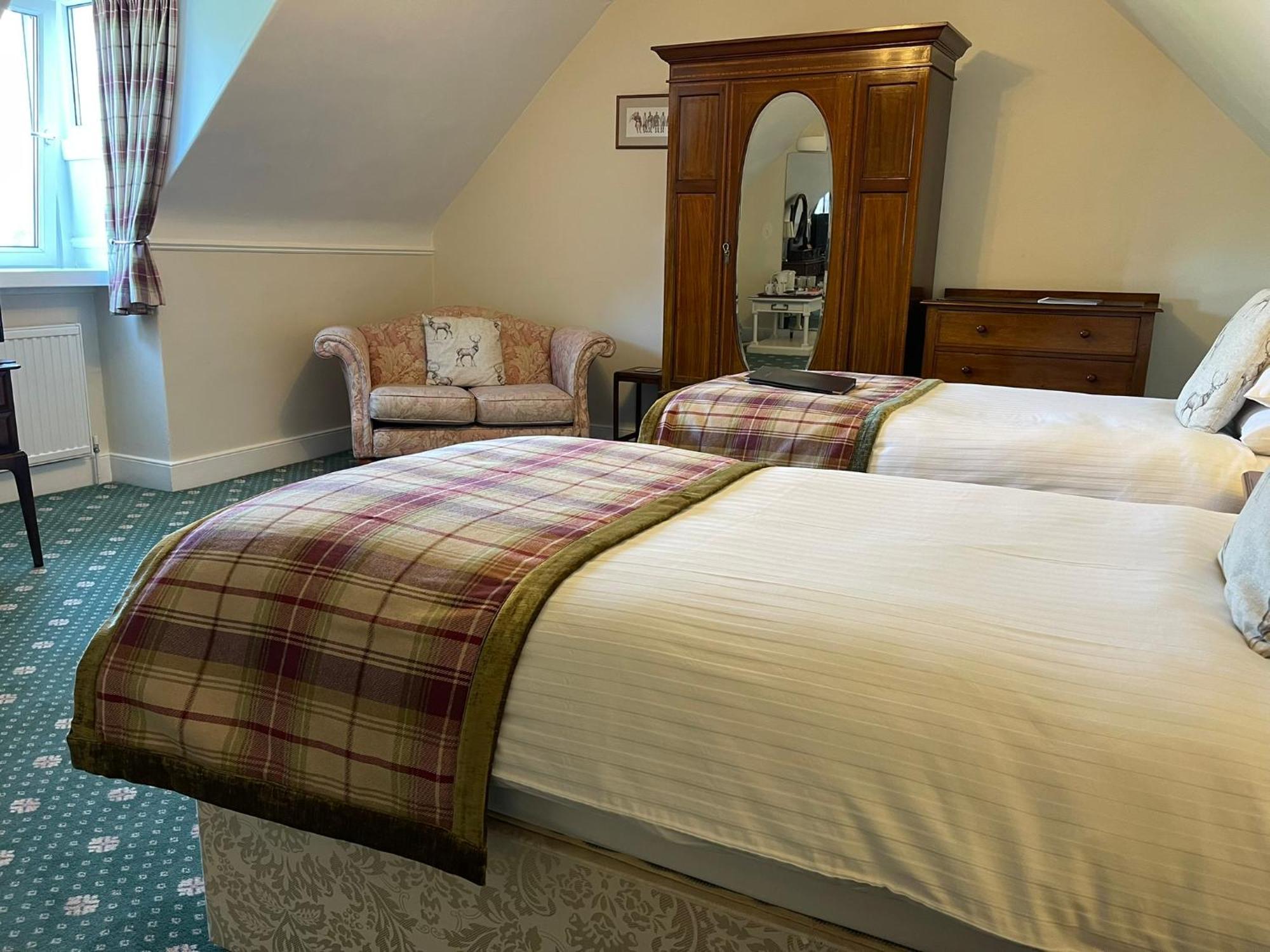 Ravenscourt House, Guest House Grantown-on-Spey Exteriör bild
