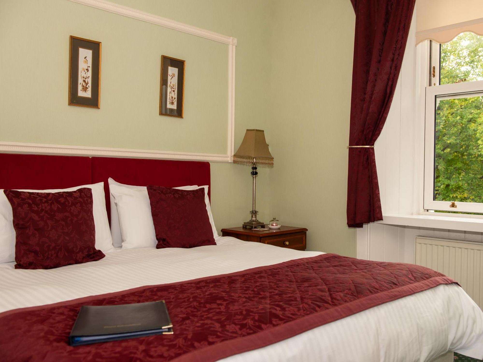 Ravenscourt House, Guest House Grantown-on-Spey Exteriör bild