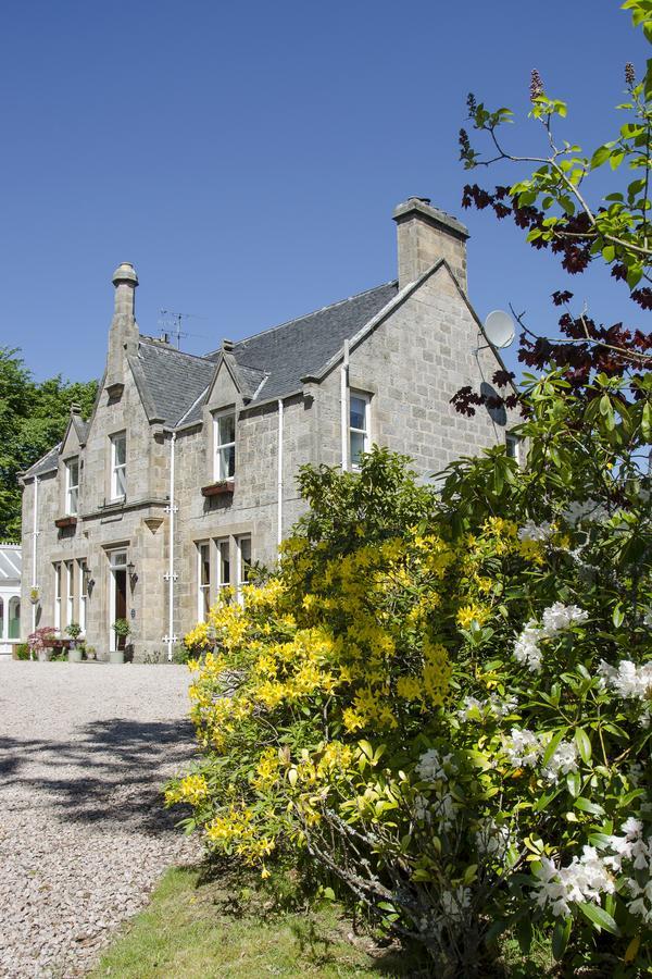Ravenscourt House, Guest House Grantown-on-Spey Exteriör bild