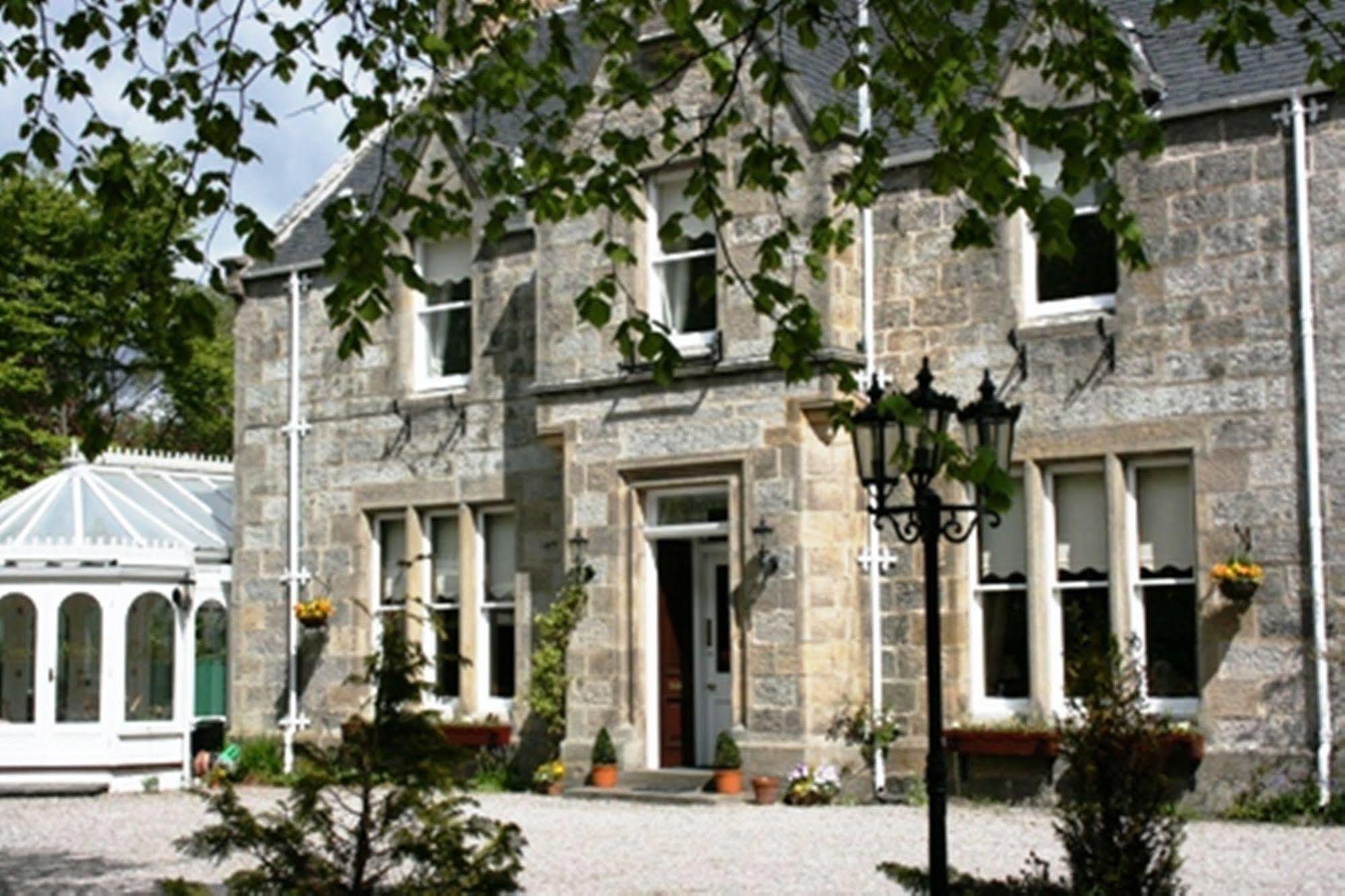 Ravenscourt House, Guest House Grantown-on-Spey Exteriör bild